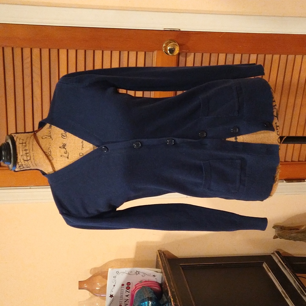 Navy blue 💙 sweater